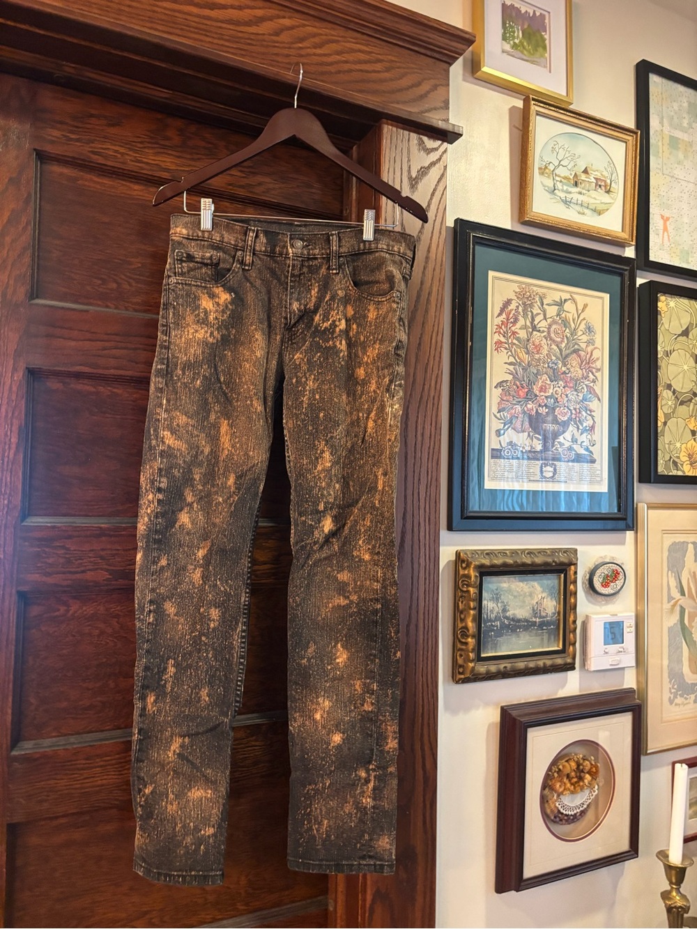Men's Levi’s Distressed Acid-Wash Jeans